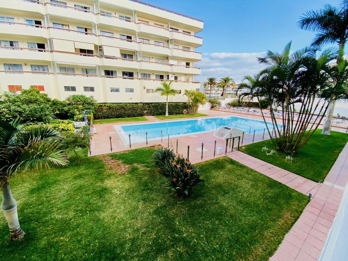 Orange And White Apartment In Yumbo San Bartolomé Exterior foto