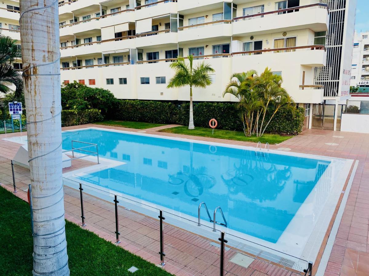 Orange And White Apartment In Yumbo San Bartolomé Exterior foto